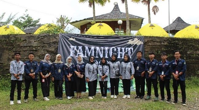 FAMNIGHT 2024: Menggugah Semangat dan Kepemimpinan Mahasiswa S1 Ilmu Keperawatan UMTAS