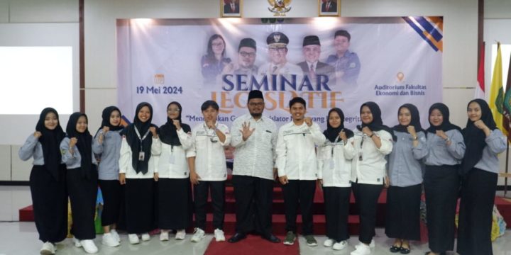 Kehadiran DPM UMTAS pada Seminar Legislatif BLM FEB UNSIL